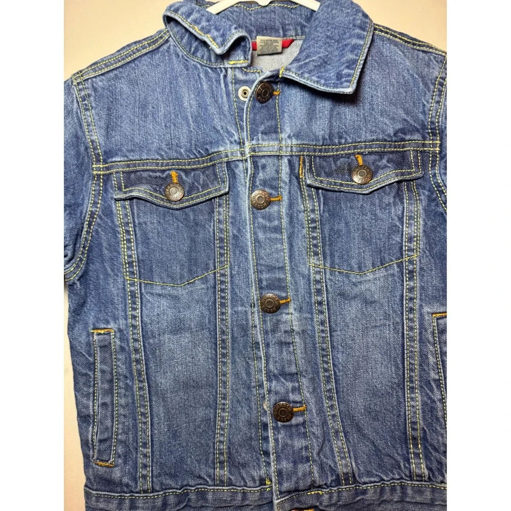 OshKosh Bgosh Kids Medium Wash Denim Trucker Jacket Size 6 Blue Cotton 463-374